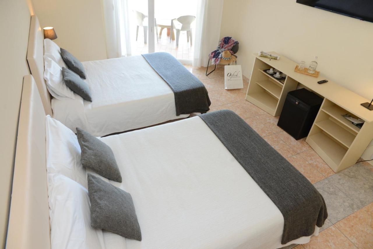 Rallye Hotel L' Escala エクステリア 写真